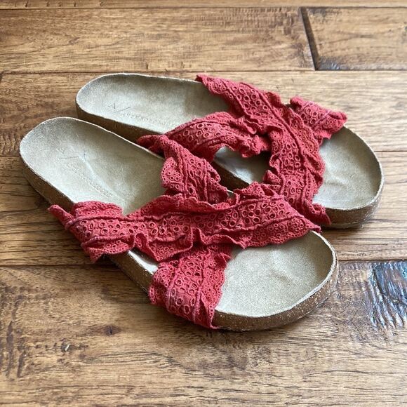 ANTHROPOLOGIE Bianca Ruffled Slide Sandals in Red - Picture 1 of 7